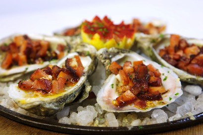 Danton's - Oysters Tasso
