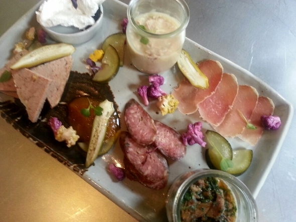 20140102_141033_resized (590x443)