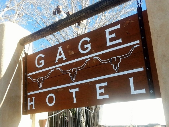 gage sign (590x443)
