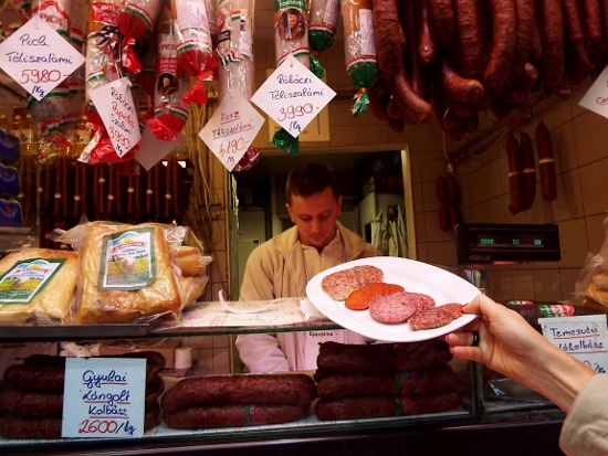 hungary 10 - market hall (550x413)